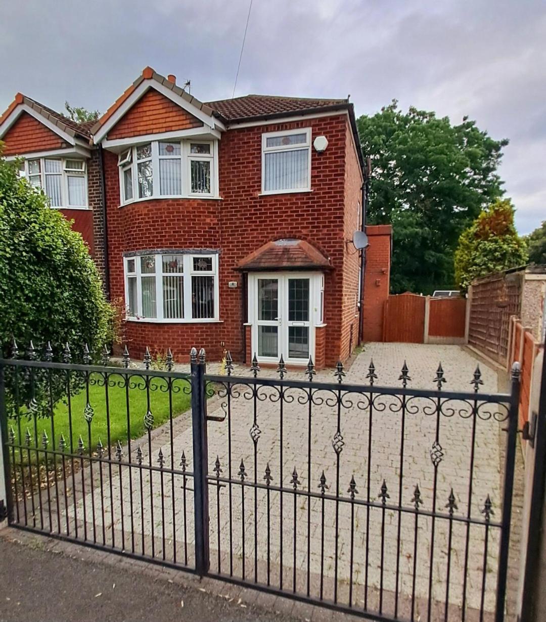 Dalton House - Three Bedroom Property Stretford Free Parking Near The Trafford Centre Manchester Exterior foto
